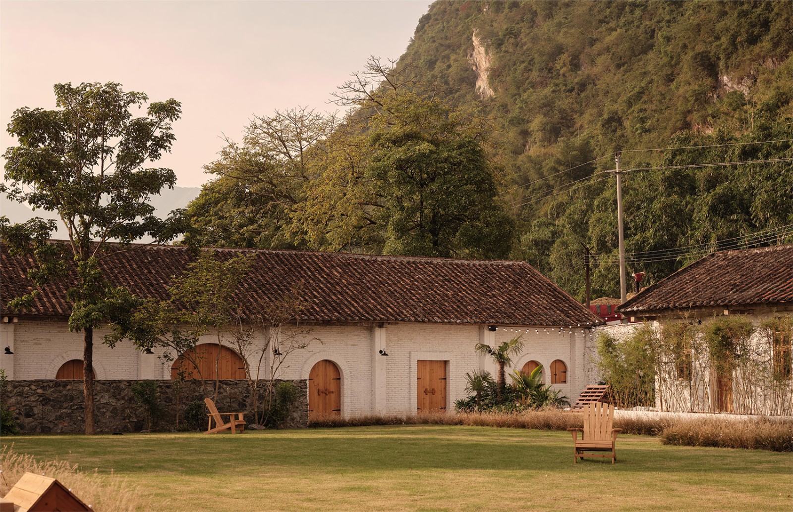 廣東英德·“八畝晴川”度假民宿設(shè)計 廣東英德·“八畝晴川”度假民宿設(shè)計